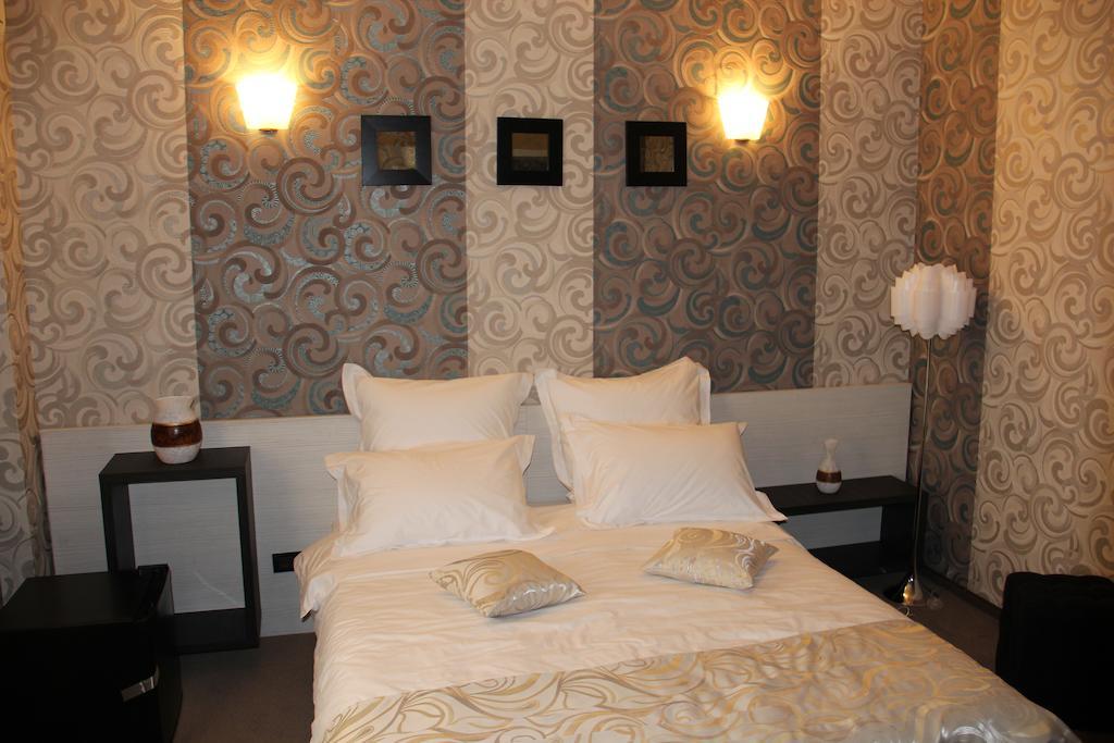 Enigma Pension Târgu Jiu Camera foto
